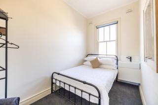 The Middle - Adelong - 7
