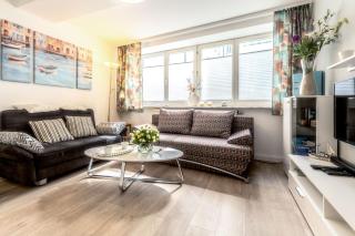 Villa Sirene, App 02 - direkt am Strand - Binz - 4