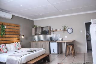 De Akker Guest House Oudtshoorn - Oudtshoorn - 9