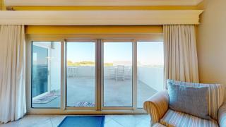 Beach Manor 0404 - 2