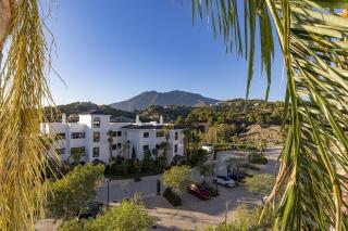 Elegant Two Bedroom Apartment at Estepona Hills! - Estepona - 8