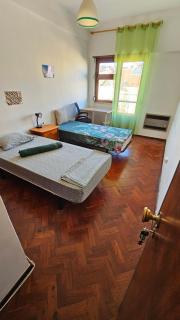 Single OR Double Room with balcony Close to Alameda Metro! - Lissabon - 0