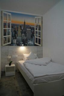 Smart Hotel Rooms near metro 24/7 - Kiev - 2