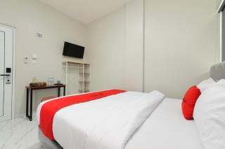 RedDoorz near GSG UNILA Lampung - 9