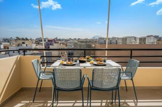 Porta Apt. - 2 bedroom penthouse + free parking! - Iráclio - 7