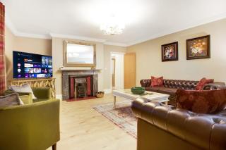 NEW! Luxurious Cottage in Durham by Stay With Us, Ideal for Large Groups & Families, Hot Tub, Sleeps 10! - 7