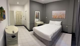 center - Chaweng - 9