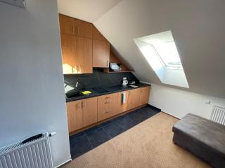 Hotel Antler - 4