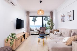Quattro Beachfront Sea View Ap 206 - Larnaka - 2