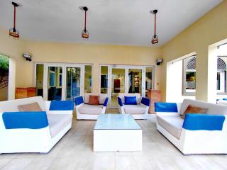 Royal private pool, Lux 7-bedroom villa on Marina - 6