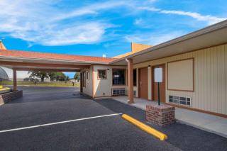 Econo Lodge - Cornersville - 8