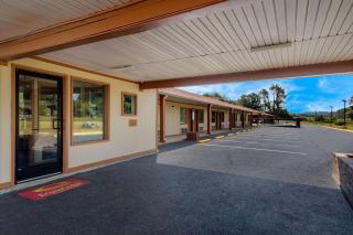 Econo Lodge - Cornersville - 7