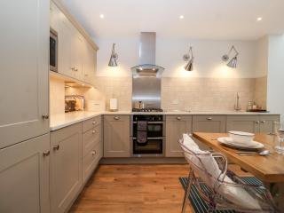 Fawcett Cottage - 3