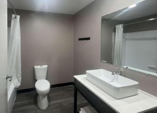 Studio 6 Oklahoma City, OK South - Oklahoma City - 6