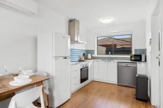 Wilson Executive by Geelong Short & Long Stays - Thomson - 7