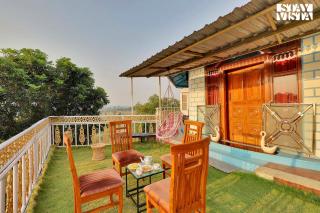StayVista's The Revolving House -Revolving House with Swimming Pool, Lawn & Indoor-Outdoor Games - Mohpa - 9
