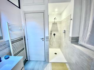 Irene House Malpensa Milan Lakes - Busto Arsizio - 9