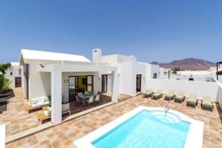 Villa Almudena by Villa Plus - Playa Blanca - 0