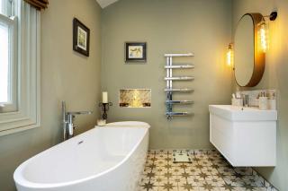 Veeve - Golds and Greens - 1