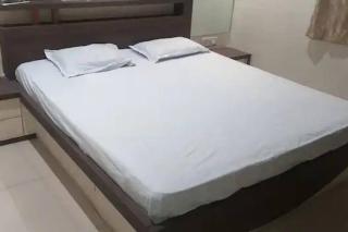 Luxurious 2BHK bunglow with garden - Solapur - 2