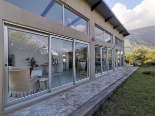 Betty's Bay Cottage - Bettyʼs Bay - 0