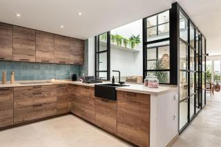 Ocean beachside house with pool 46 - 6