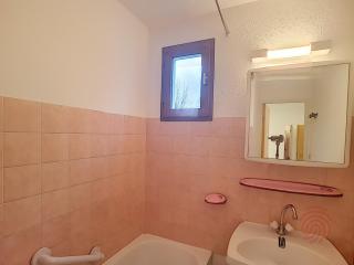 Appartement F2 avec Terrasse, Wifi et Proximité Thermes à Lamalou-les-Bains - FR-1-451-118 - Lamalou-les-Bains - 2