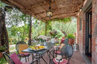 Romantic farmhouse villa Pallina to sleep 5 guests - Aquilea - 4