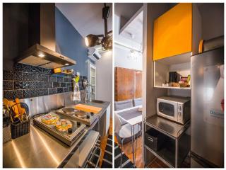 Shades Of Grey Apartments - 5