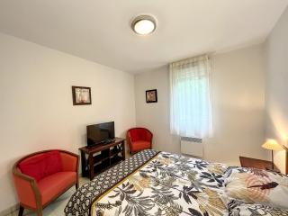 Appartement F2 climatisé à Lamalou-les-Bains, terrasse, proche centre et thermes, animaux acceptés - FR-1-451-167 - Lamalou-les-Bains - 2