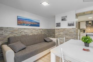 Functional Apt x5 in the Heart of Catania - Catania - 4