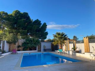 Magnifique villa individuelle climatisée 4 chambres avec piscine 11 m 5m - Sérignan - 5