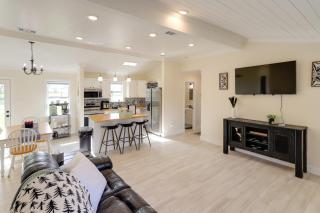 Updated Comanche Home with Country Views! - 9