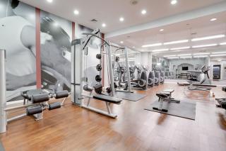Located Crystal City Apt with Dazzling Amenities - Arlington - 4