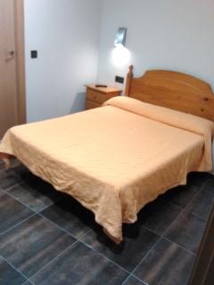 Hostal Bisbal ONLY ADULTS NO AC - Valencia - 6