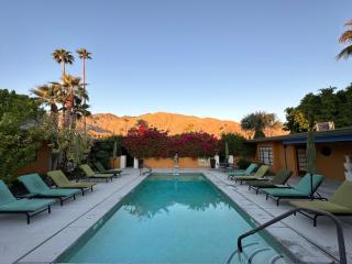 Vista Grande Resort - A Gay Men's Resort - Palm Springs - 5
