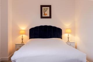 Boutique Vertigo Apartment Central Kingston/London - Kingston upon Thames - 3