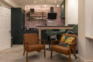 London Boutique Apartments - 9