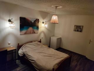 Grande Chambre Cosy avec Salle de Bain Privative - Lassigny - 0