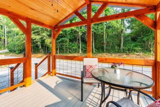 8 All Decked Out, Luxury Tiny House, Boat Parking Mins to Lake Guntersville, Downtown - Guntersville - 3