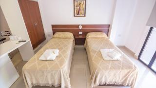 House and Suites SF - 7