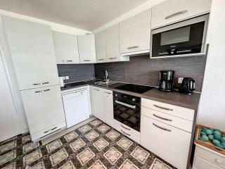 Appartement en front de mer avec balcon et parking privatif - FR-1-361-360 - Jullouville-les-Pins - 4