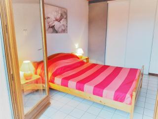 Appartement lumineux à 5 min des plages et commerces avec balcon, barbecue et parking inclus - FR-1-239-608 - 9