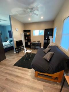 The studio apartment in Clairemont - New AC unit - San Diego - 9