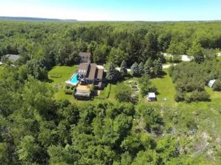 Irish Mountain Suites - 1