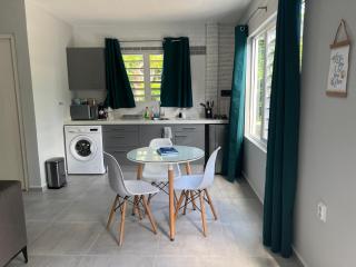 Tropical Escape: Spanish Water Studio Curacao - Willemstad - 0