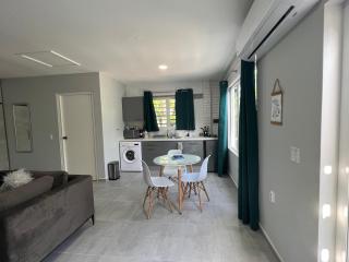 Tropical Escape: Spanish Water Studio Curacao - Willemstad - 6