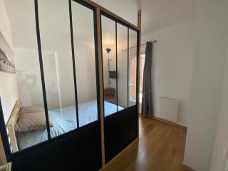 **Arcachon Centre: T3 Moderne avec Terrasse, Proche Plage et Commerces pour 4 Personnes** - FR-1-420-112 - Arcachon - 2