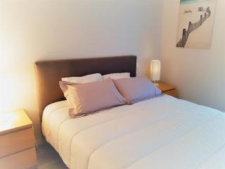 Appartement moderne 3* avec balcon, proche du lac et plage, parking privatif, Wi-Fi inclus - FR-1-239-862 - 5