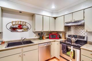 Cozy Condo with Fireplace - Near Brian Head Resort! - 9